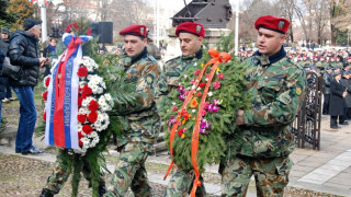 „Южен поток" дари скулптура на Скобелев