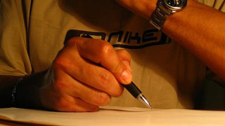 Абитуриенти в паника от изпити 2 в 1