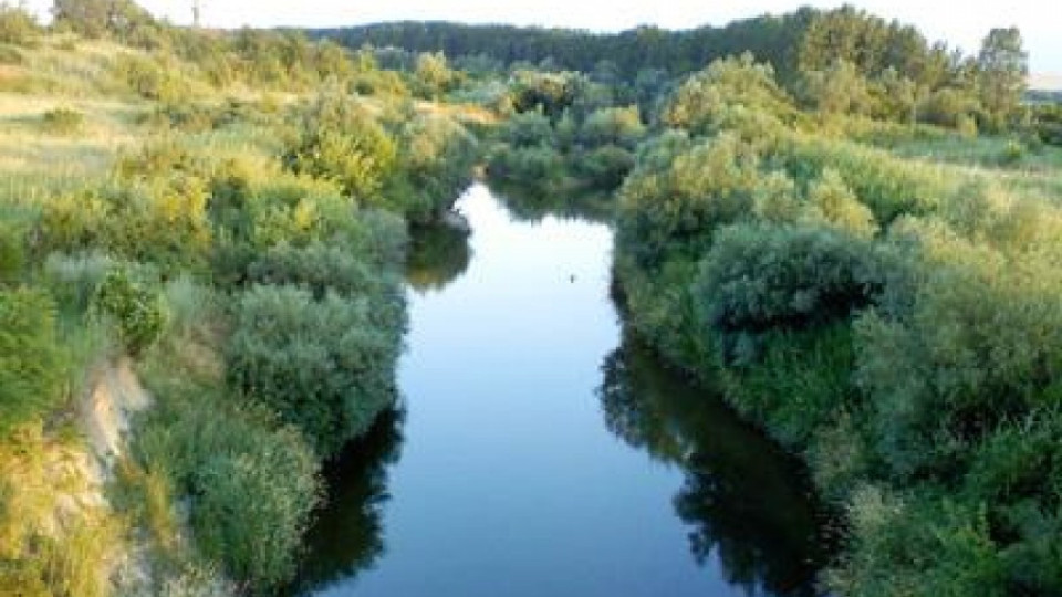 Покачва се нивото на реките Осъм и Вит  | StandartNews.com