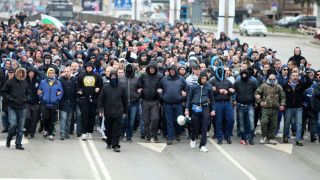 Засилено полицейско присъствие около Националния стадион