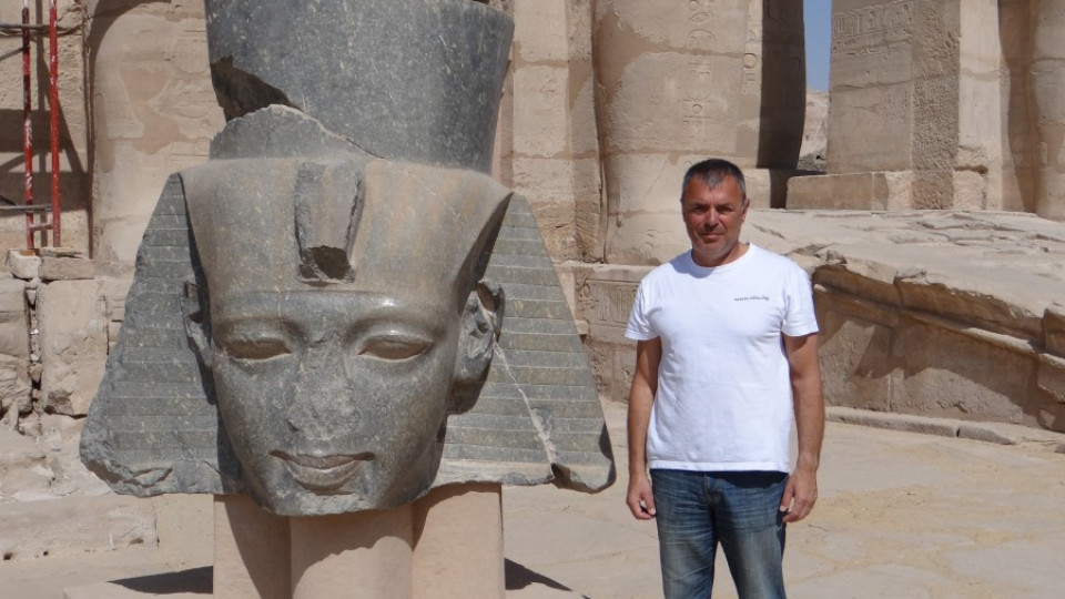 Игнатов разчита египетския Омир | StandartNews.com