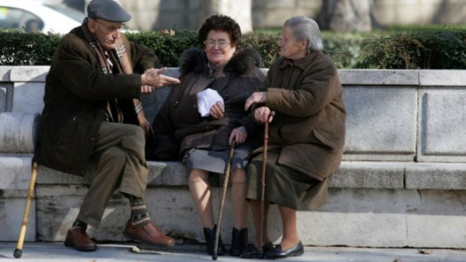 Надбавки ще има за всички пенсионери | StandartNews.com
