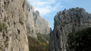 Алпинисти от цял свят атакуват врачанските скали