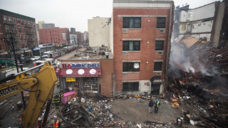 Откриват още тела след взрива в Ню Йорк