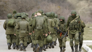 Русия трупа войски край Севастопол