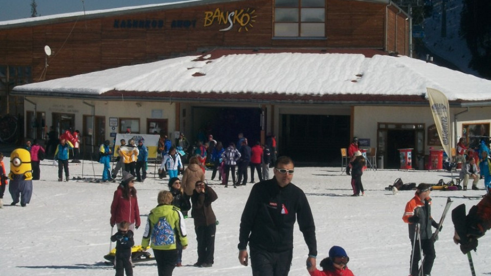 Банкери върху ски впечатлиха Жирардели | StandartNews.com