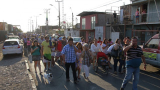 Масова евакуация след два силни труса в Чили