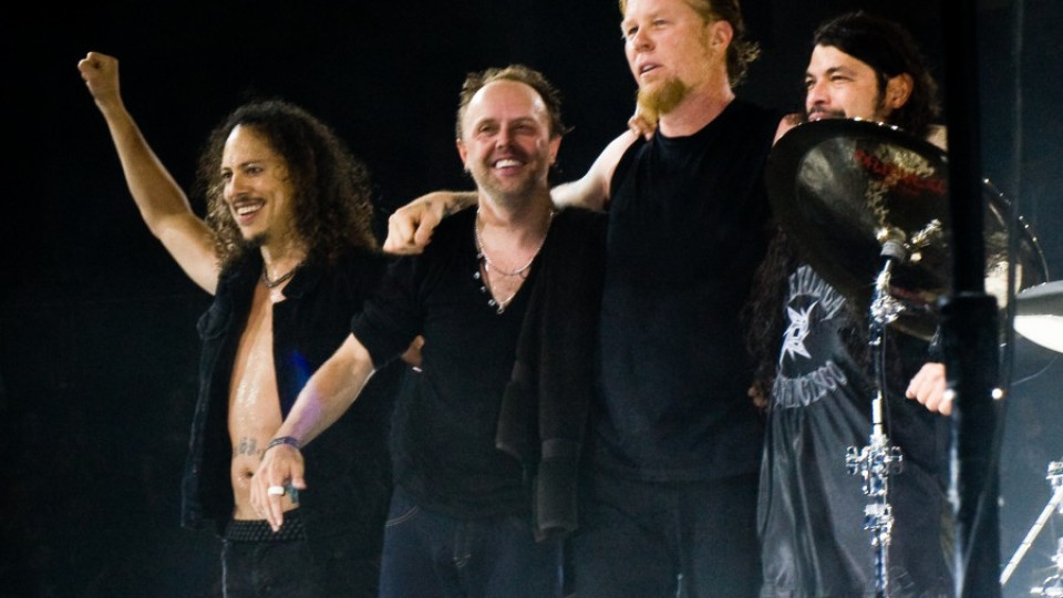 ВИДЕО: Metallica представи новото парче в Богота | StandartNews.com