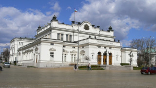 Парламентът приема обща декларация за Украйна