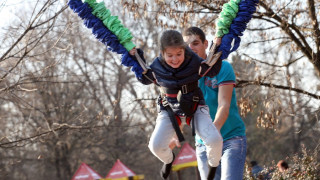 Първа пролет чука на вратата