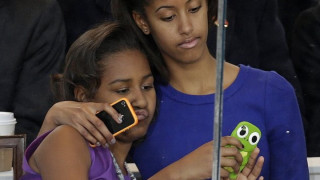 Обама възпитава дъщерите си с татуировки