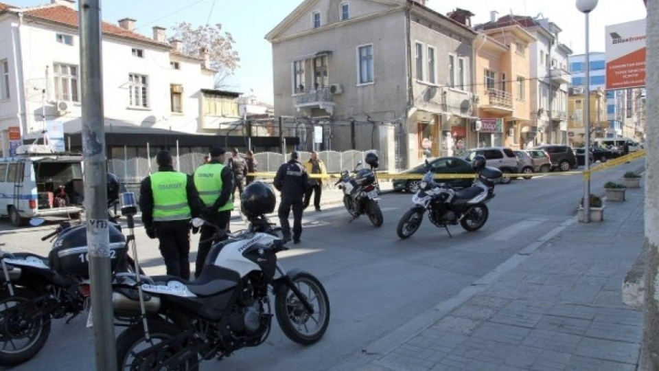 Бомба за адвокатка паникьоса Пловдив | StandartNews.com