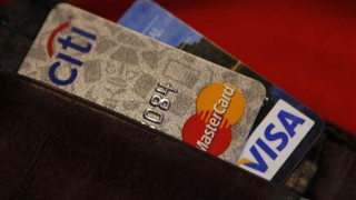 Visa и MasterCard спряха да обслужват карти на банка Россия