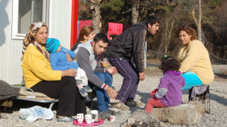 Майки от Харманли поискаха по-строги правила за бежанците