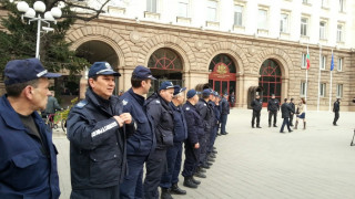 Жена получи епилептичен припадък на протеста пред президентството