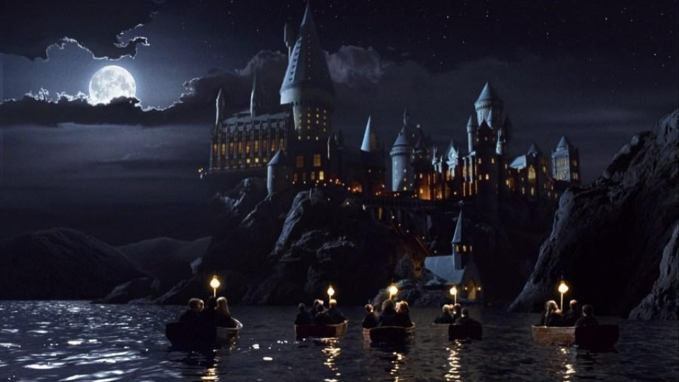 Хари Потър-франчайзът с нова магическа трилогия | StandartNews.com