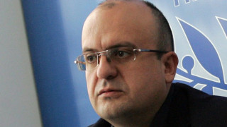 Костадинов: Няма прегръдка ДПС - ГЕРБ