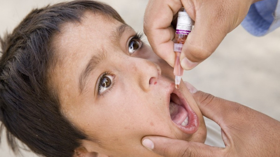 Ирак ваксинира 5.6 млн. деца срещу полиомиелит | StandartNews.com