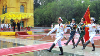 Орешарски: Виетнам е пътят ни за Азия