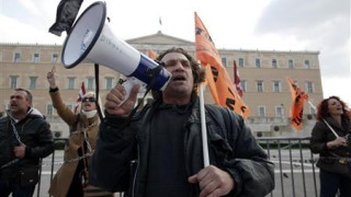 Гърция се готви за първата обща стачка за 2014