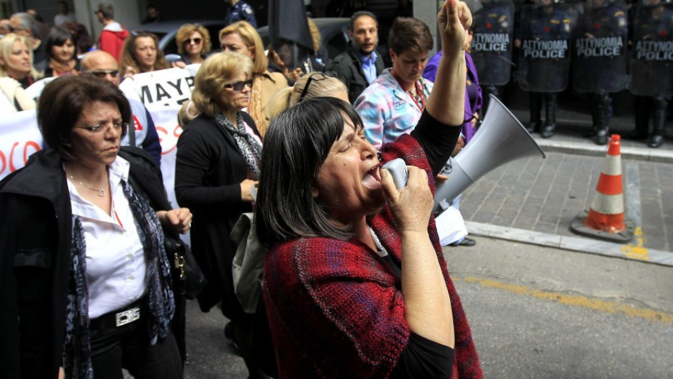 Продължава общонационалната стачка в Гърция | StandartNews.com