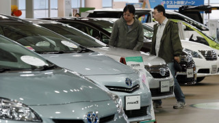 Toyota отново отзовава милиони автомобили