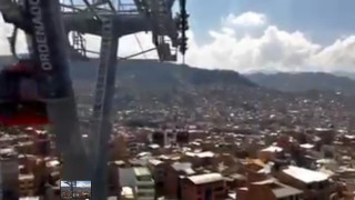 ВИДЕО: Най-дългият лифт в света свърза два града в Боливия 