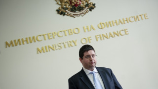 Чобанов видя риск в ниските такси за ВУЗ