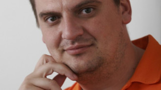 Обърнахте го на фризьорски салон 