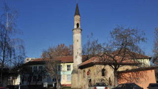 Мюфтийството поиска спиране на делото за джамията в Монтана