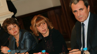 Клисарова: Искането да подам оставка е проблем на ГЕРБ