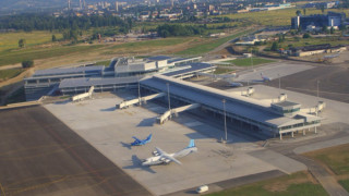 Аварийно кацане разигра летище София