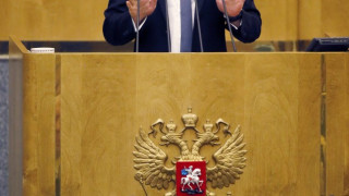 Медведев: Печелим от санкциите