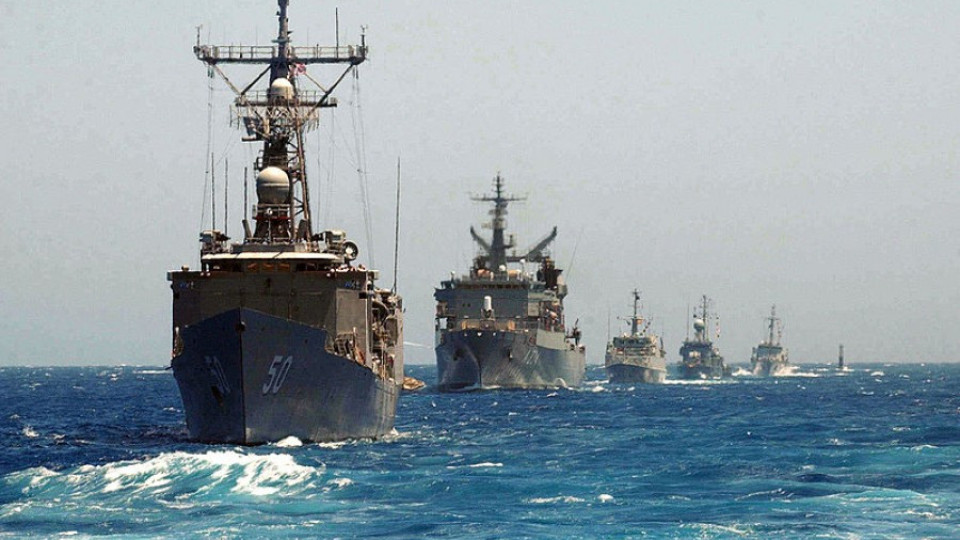 US фрегата в Черно море, миночистачи в Балтийско | StandartNews.com