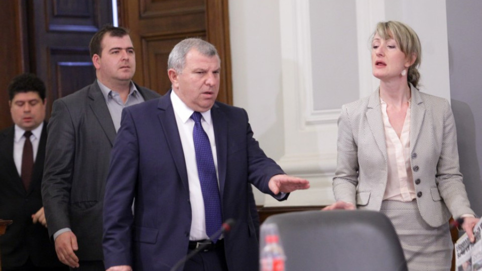 Греков отрече да има спрени европари за земеделие | StandartNews.com