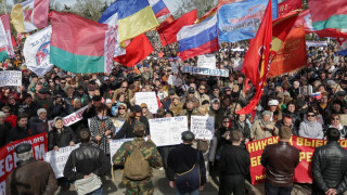 Хиляди по улиците на Одеса в памет на загиналите в Киев полицаи