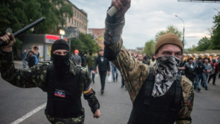 Кръв и сблъсъци на митинг в Донецк