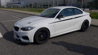 Изстискаха 450 к.с. от BMW M235i