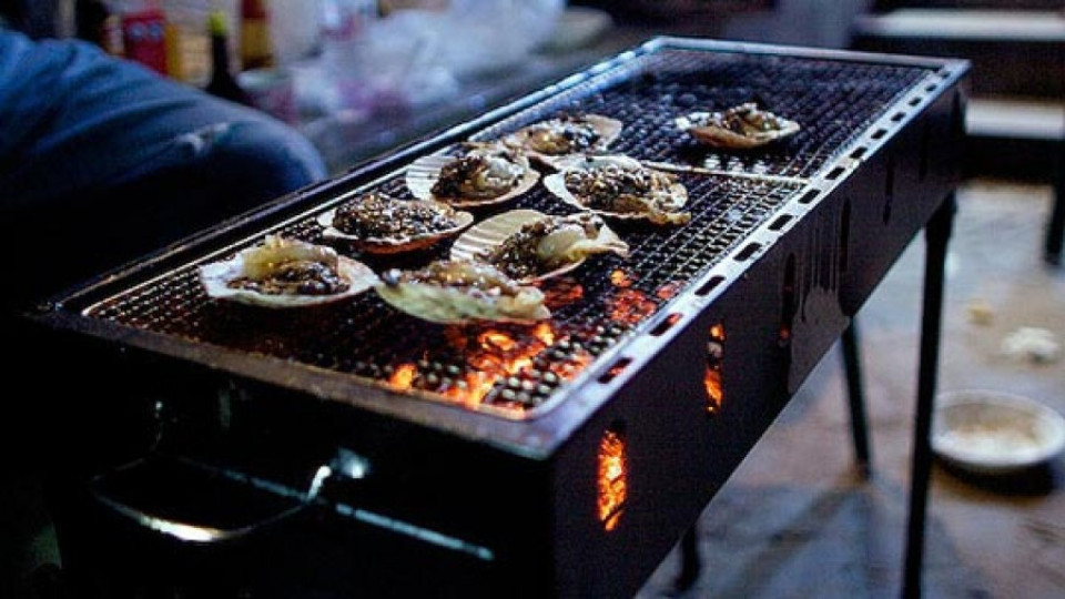 Закон забранява готвенето на открито в Пекин | StandartNews.com