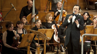 Васко Петров празнува 50 с концерт