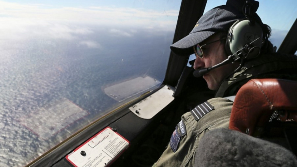 Самолетът-фантом нарочно избягвал радарите | StandartNews.com