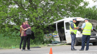 Две жени загинаха в бус на ужасите