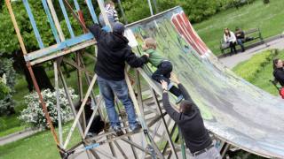 Две села на бунт за удавените братчета