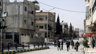 Близо хиляда бунтовници напуснаха сирийския град Хомс
