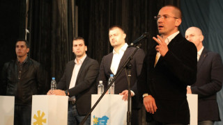 Джамбазки: Време е евродепутатите да работят за България