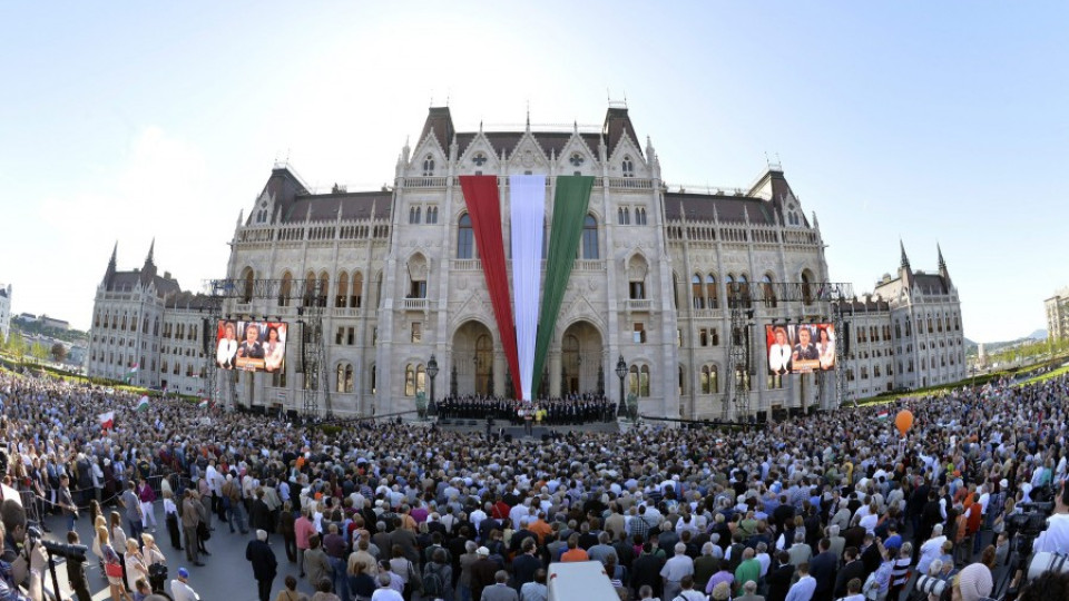 Орбан поиска автономия за унгарците в чужбина | StandartNews.com