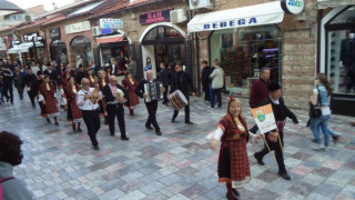 Самодейци от Кърджали пяха и танцуваха в Охрид