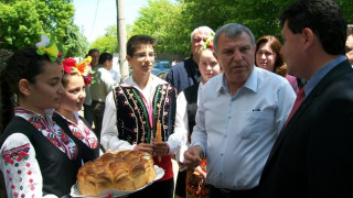 Сглобяваме Китайски трактори във ВМЗ