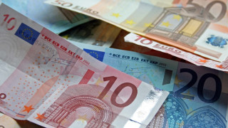 Въвеждат минимална заплата от 3300 евро в Швейцария