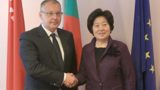Станишев се срещна с делегация от Китайската народна република